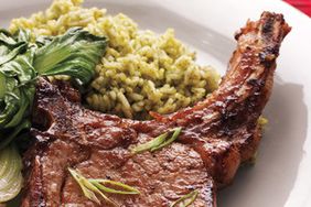 pork-chops-0911mld107545.jpg