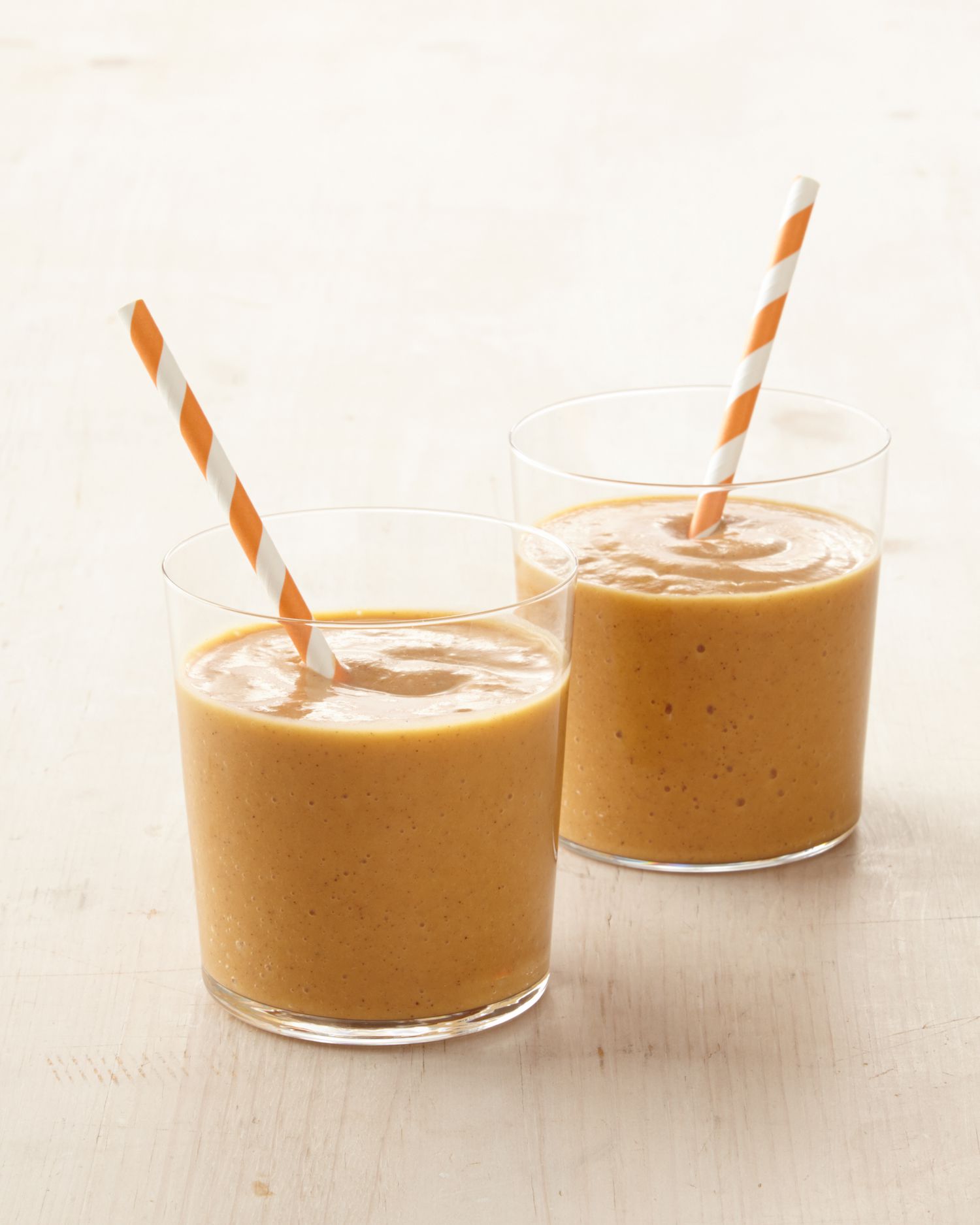 pumpkin-smoothie-0119-d112370.jpg