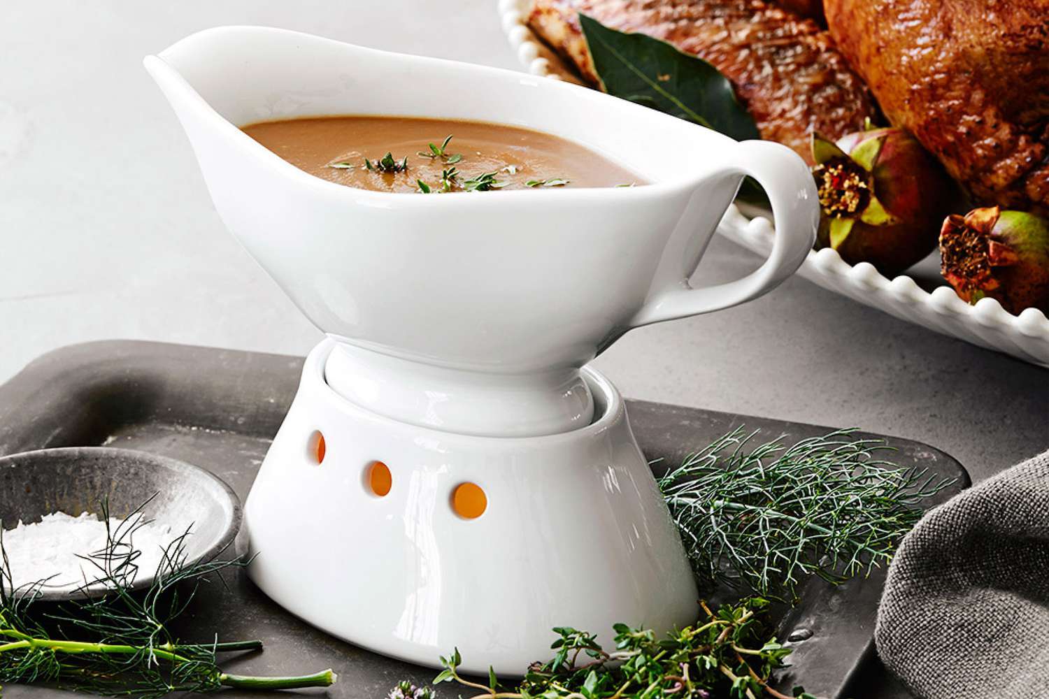 Williams-Sonoma Pillivuyt Porcelain Gravy Boat with Warming Base