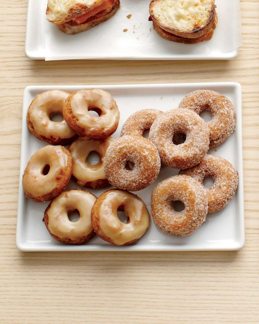 apple-cider-doughnuts-mwd107748.jpg