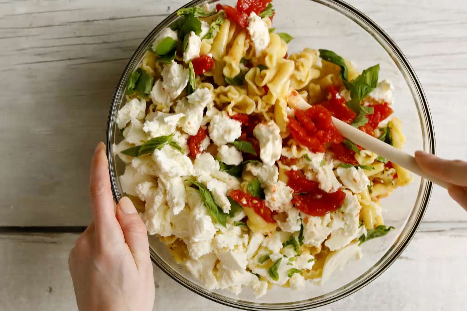 Basil Tomato Pasta Step 6 