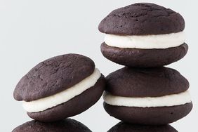 chocolate-whoopie-pies-vert-178-d113085.jpg