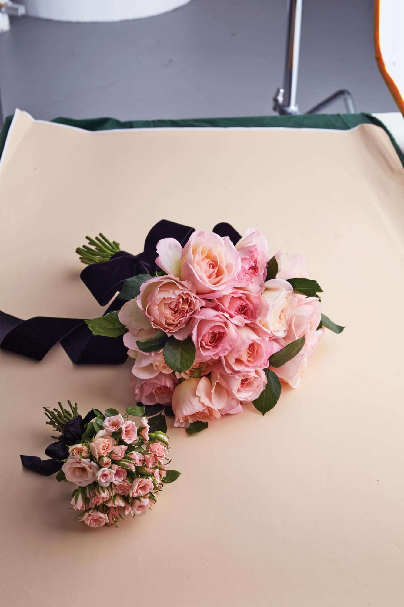 flower bouquet full size and mini