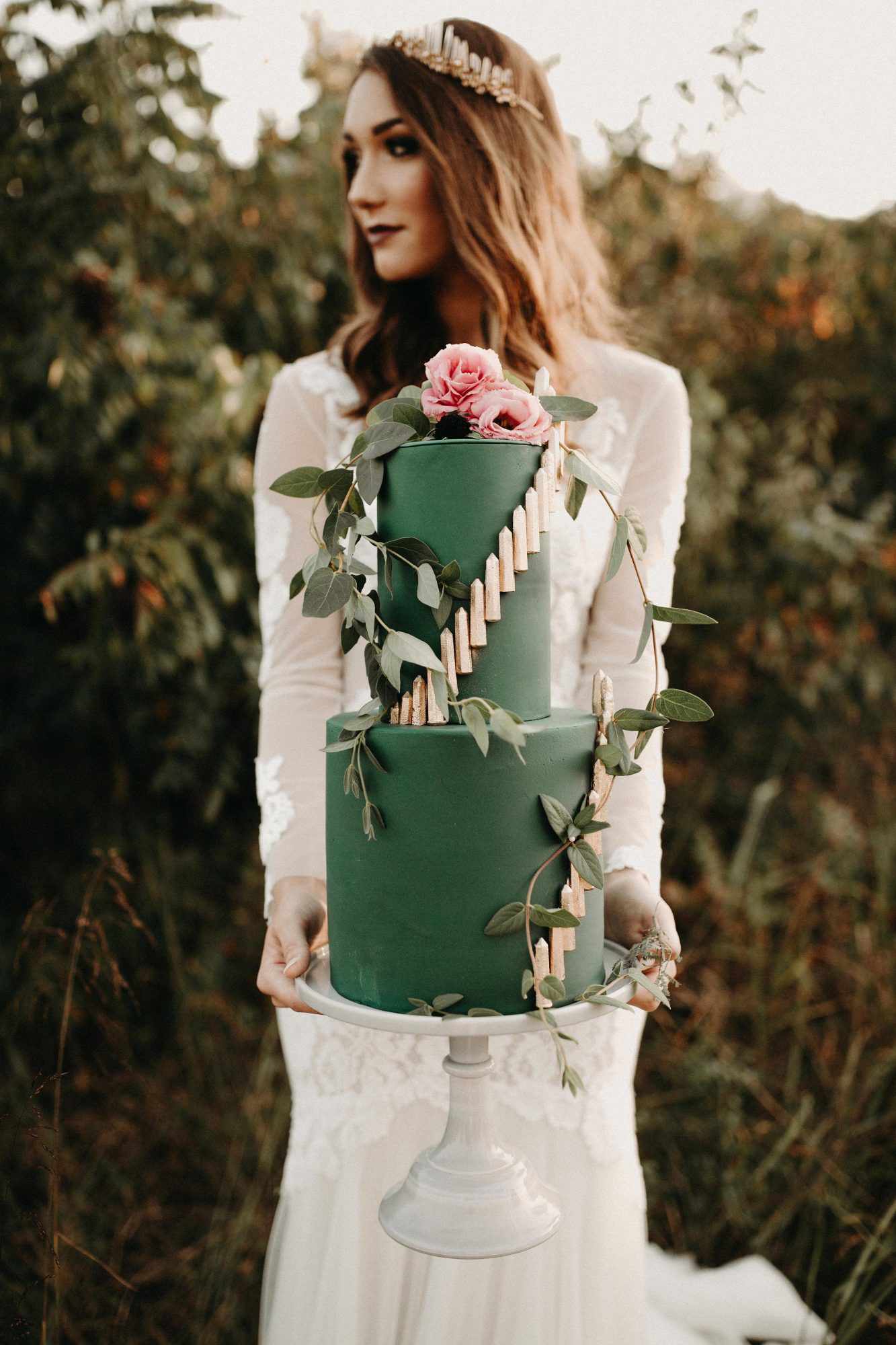 green wedding cake