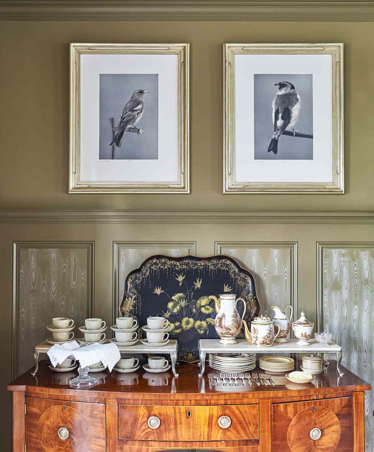 main dining area of Bedford