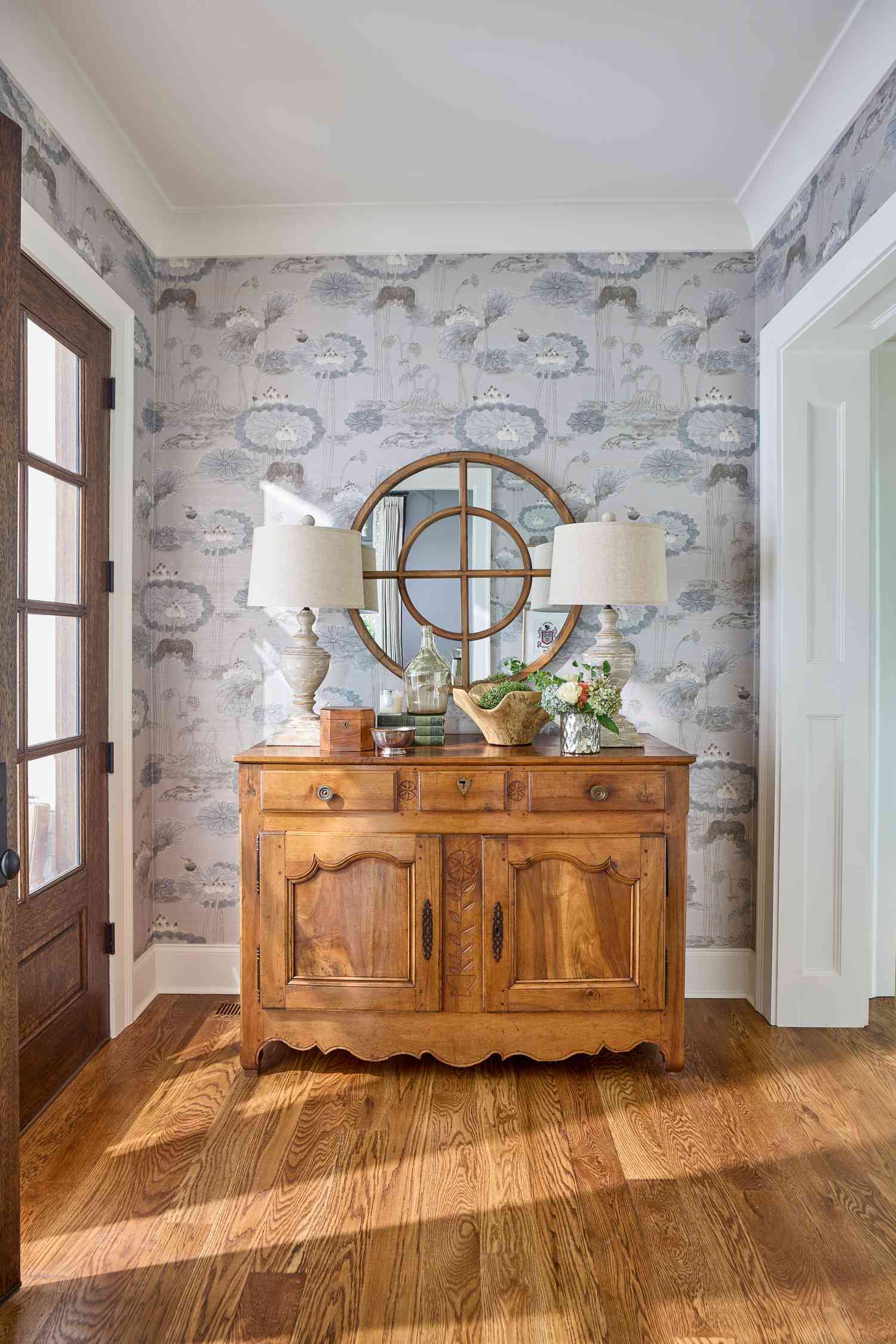 small entryway ideas