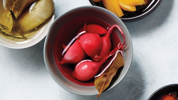 radishes-pickled-404-d111614-0915.jpg