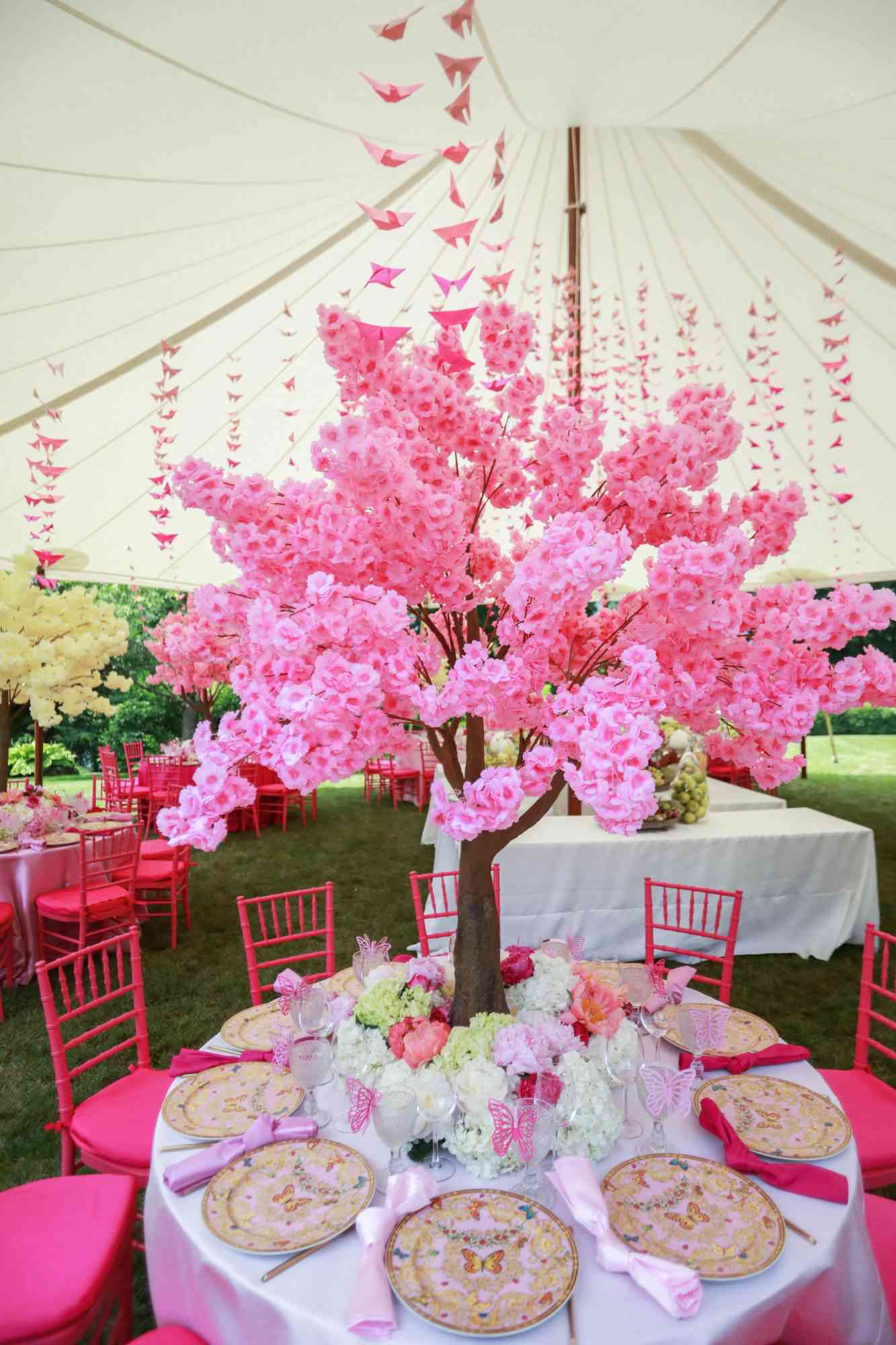 bridal shower ping table setting decor under tent