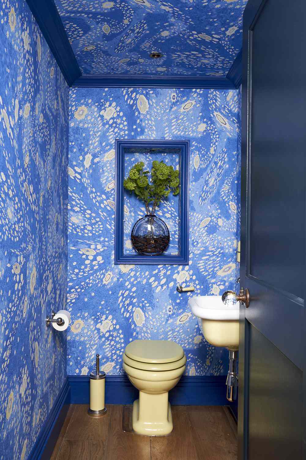 blue star-like powder room