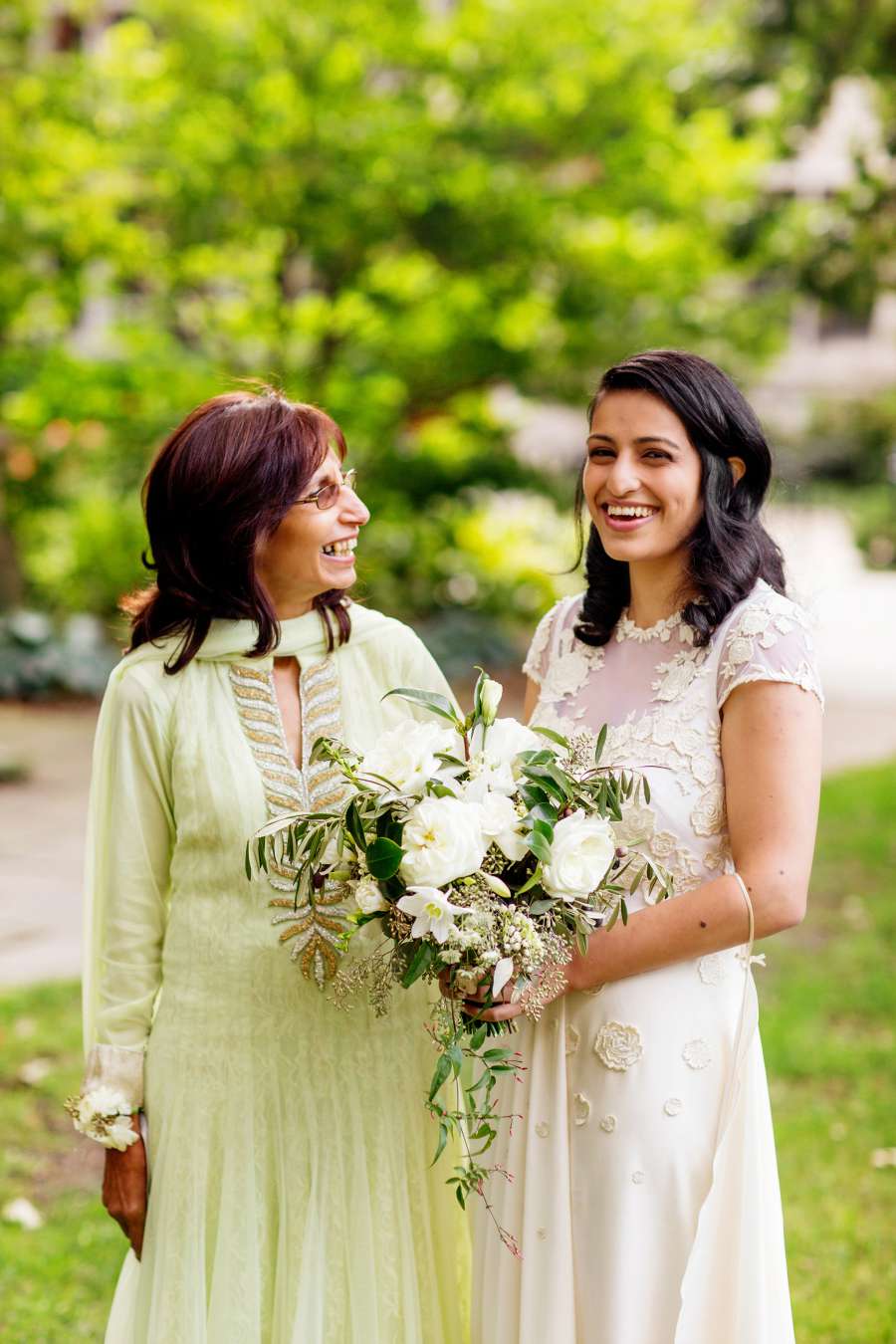 corsages olivia leigh