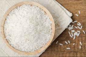 rice in wooden bowl