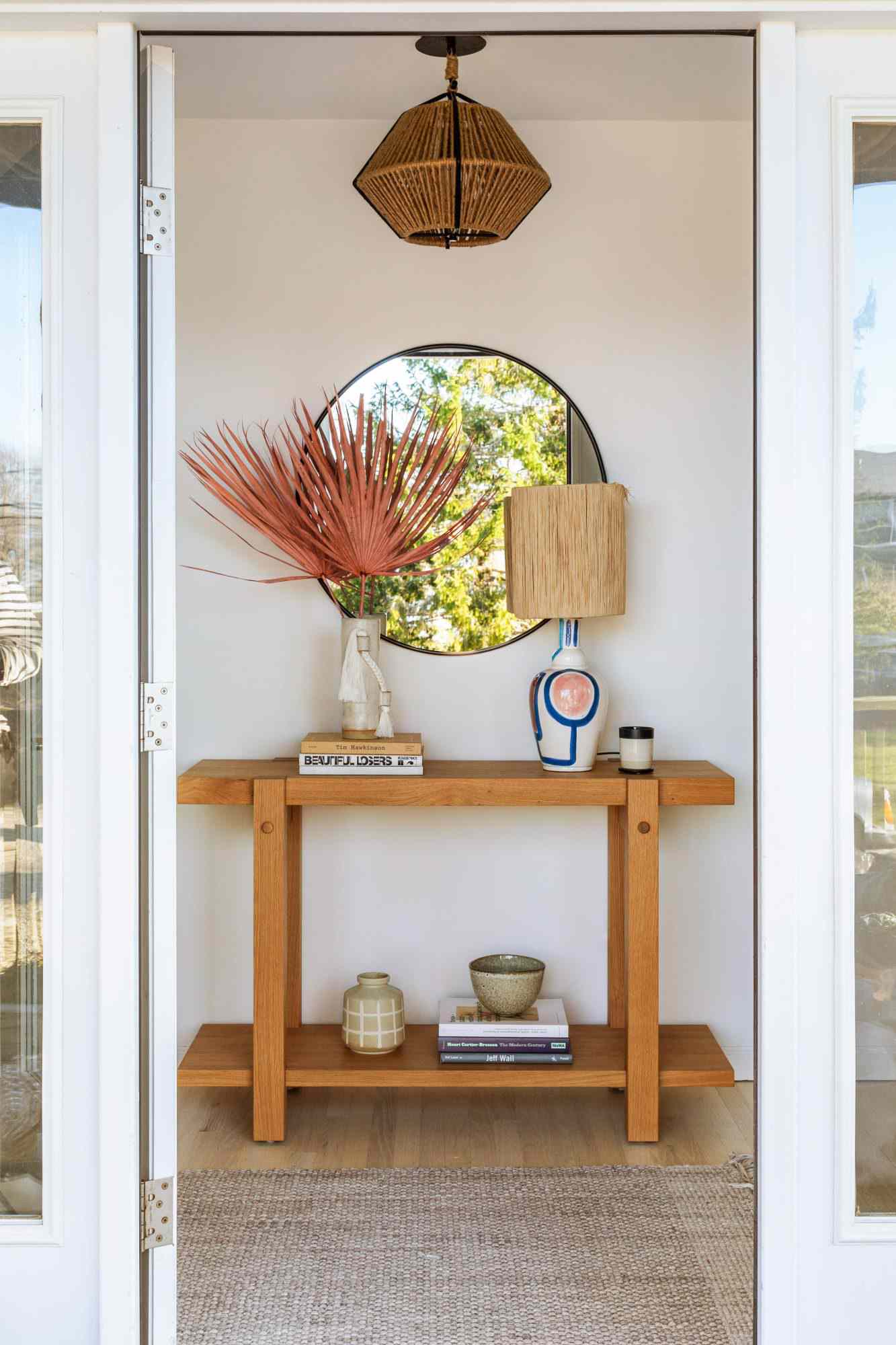 montauk home tour entryway