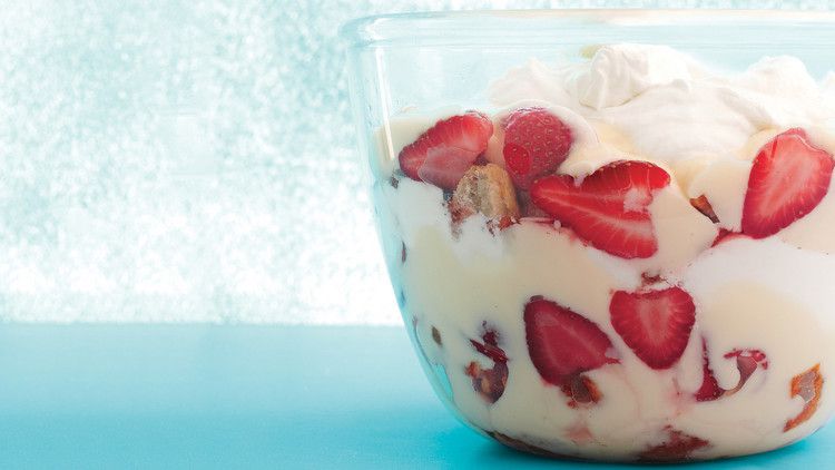 waffle strawberry trifle