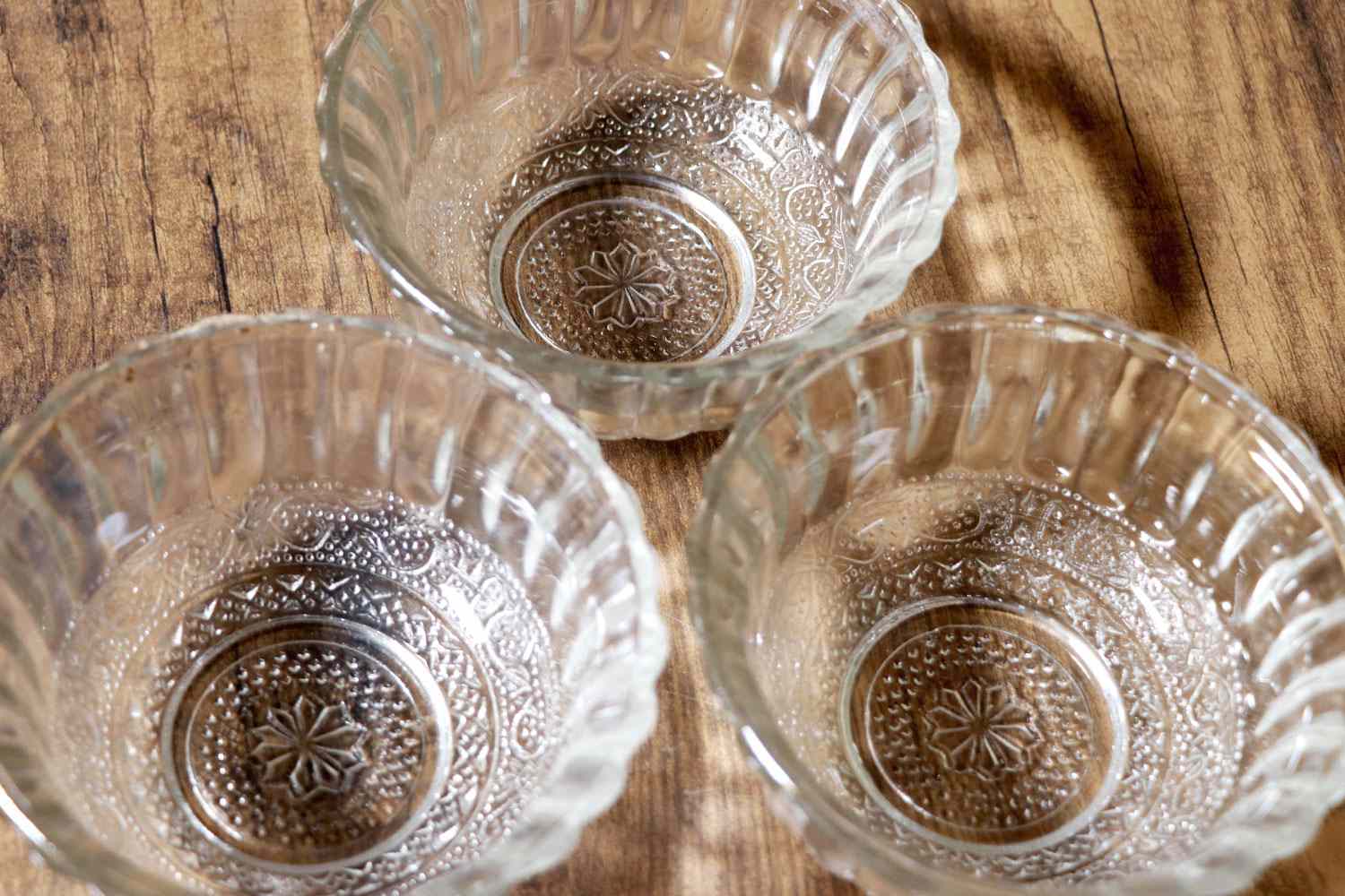 Small decorative bowls