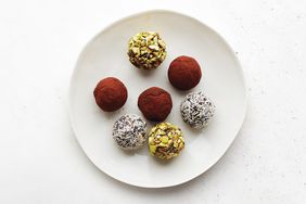 desserts-chocolate-truffles-0115.jpg
