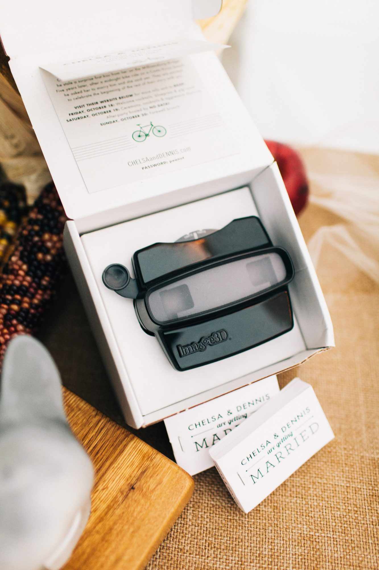 3d photo viewer save the dates