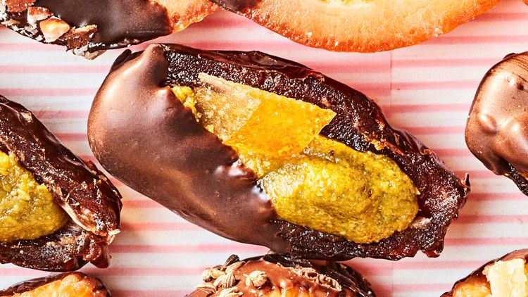 Date Bon-Bons with Pistachio Paste