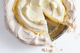 inverted-lemon-meringue-0368-mld111000.jpg