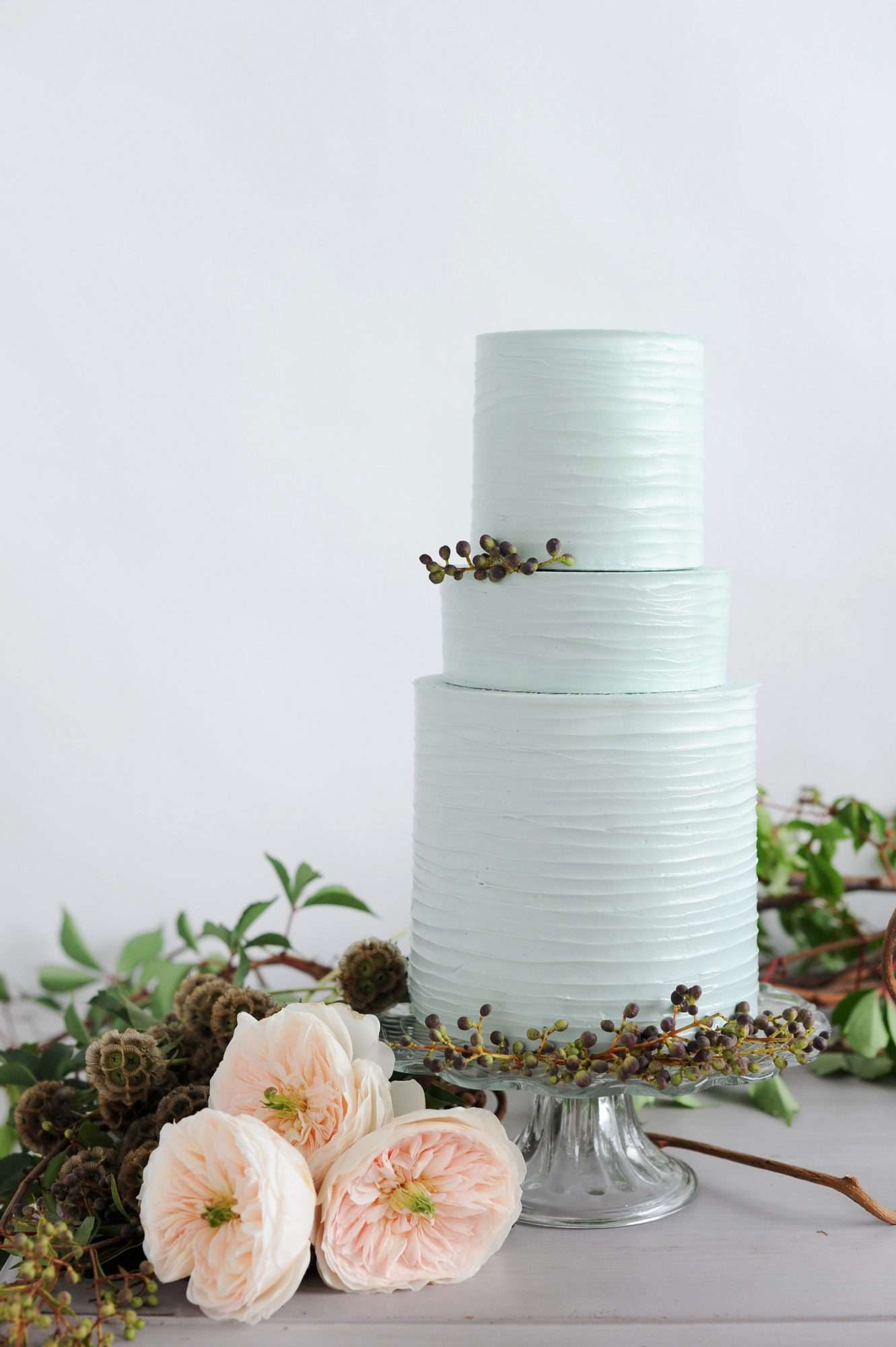 pastel wedding cake katie lopez photography earth and sugar