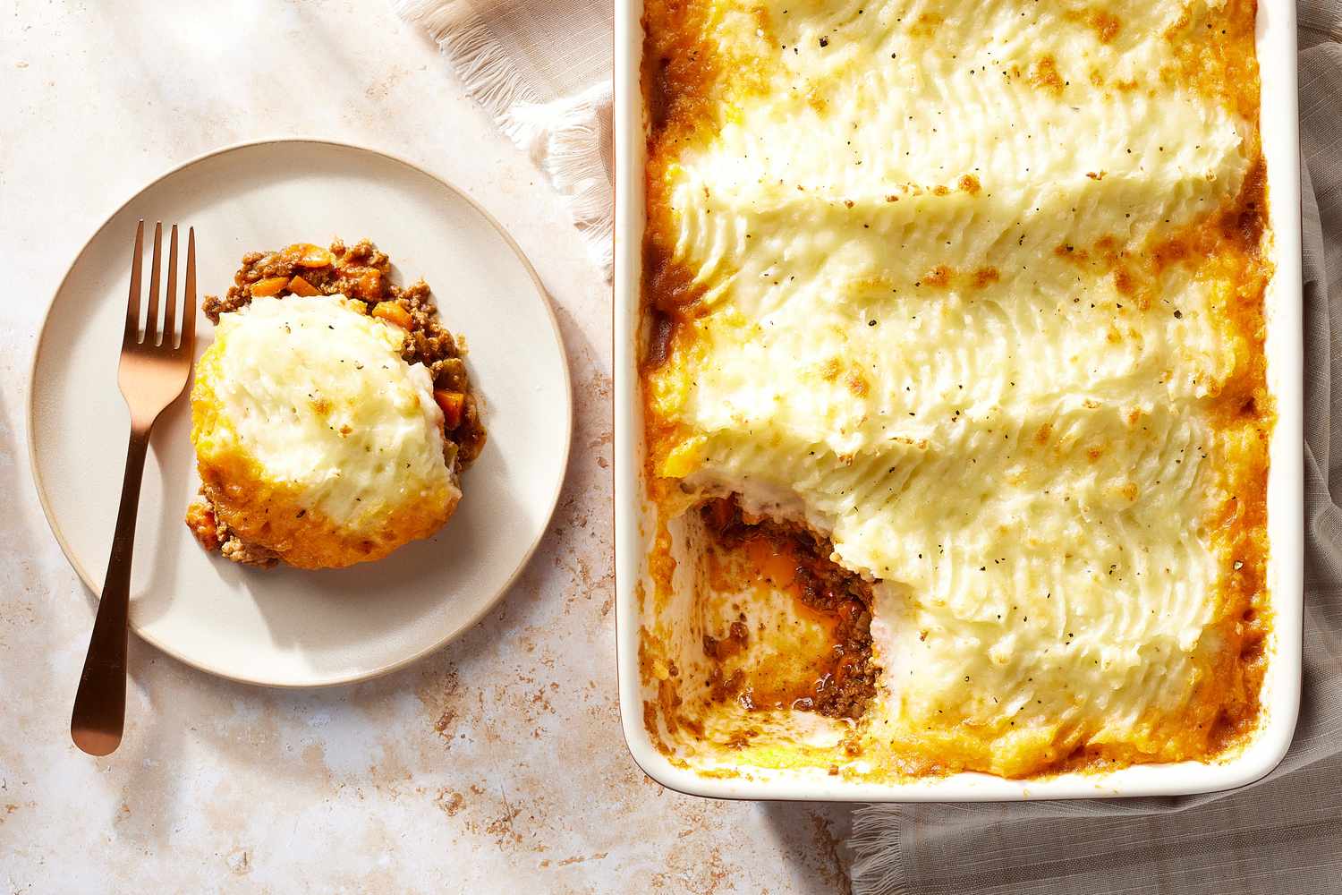 Cheddar-Topped Shepherds Pie