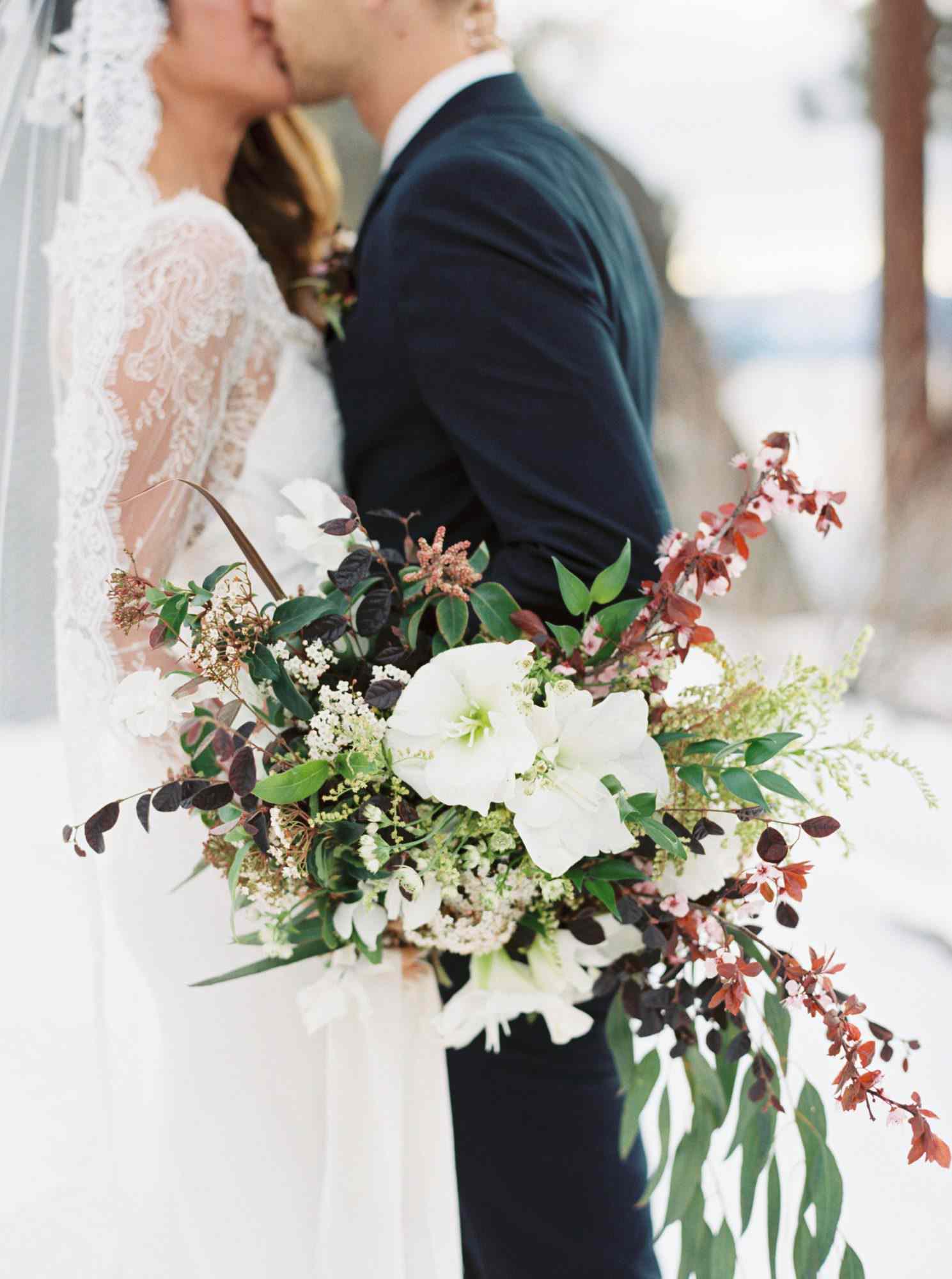 winter wedding bouquet