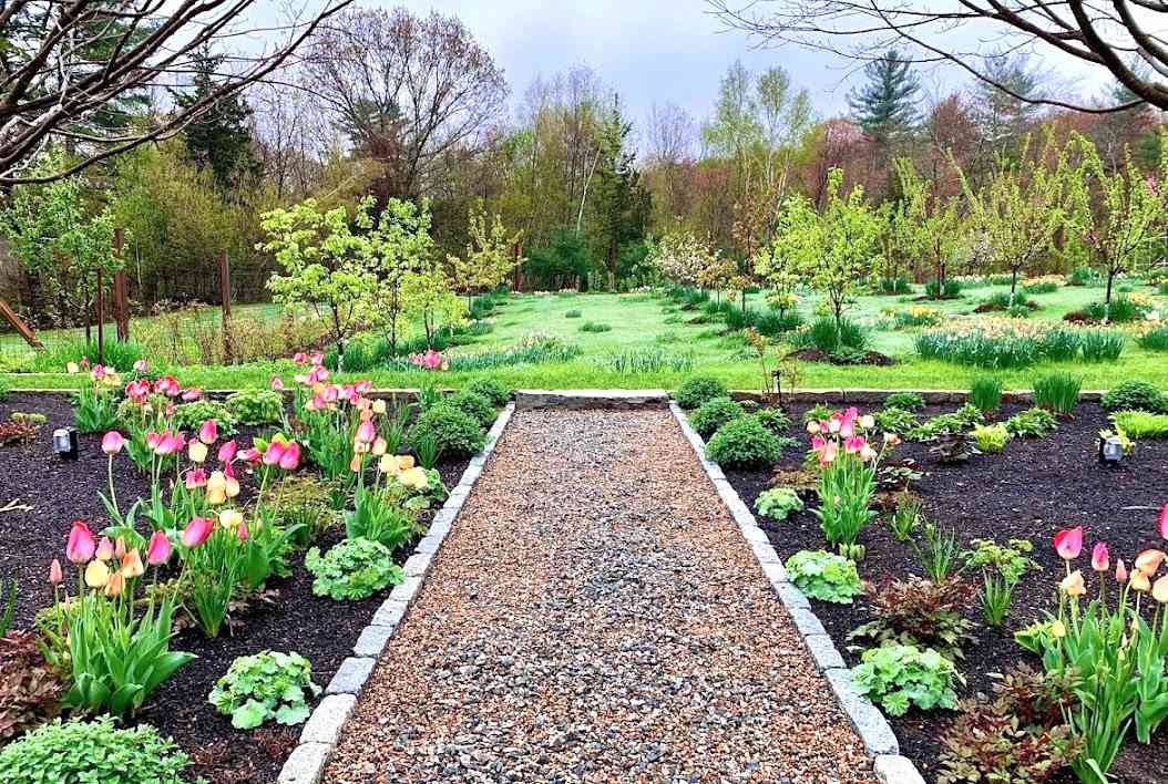 path, garden beds, and cobblestones