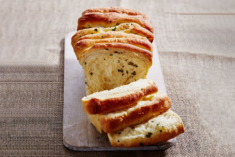 pull apart herb bread
