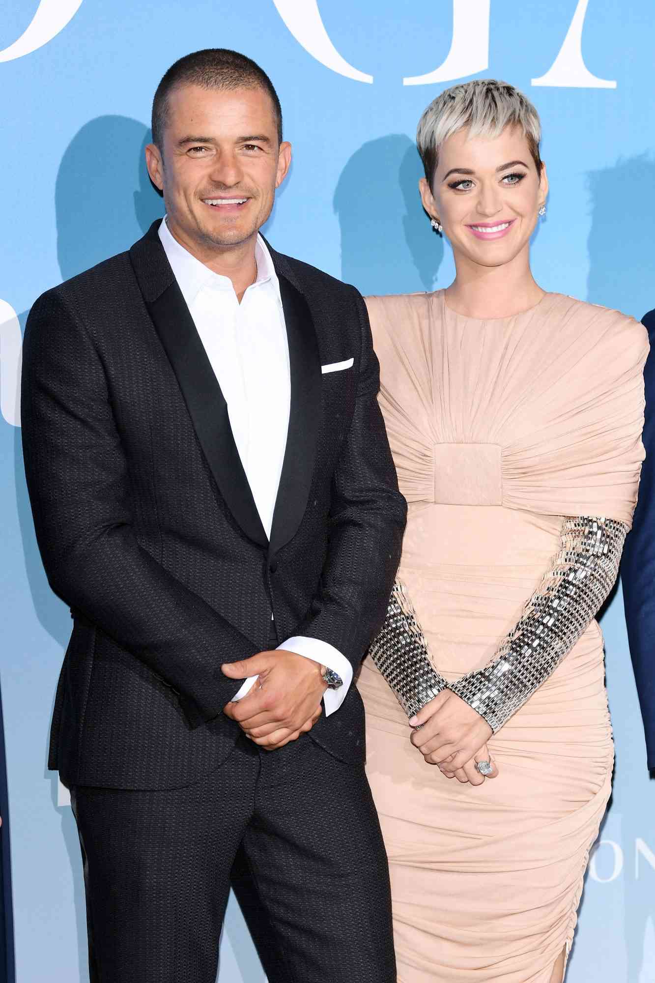 katy perry and orlando bloom on red carpet