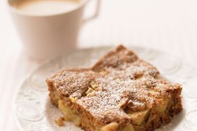 apple-cake-1205-med101708.jpg