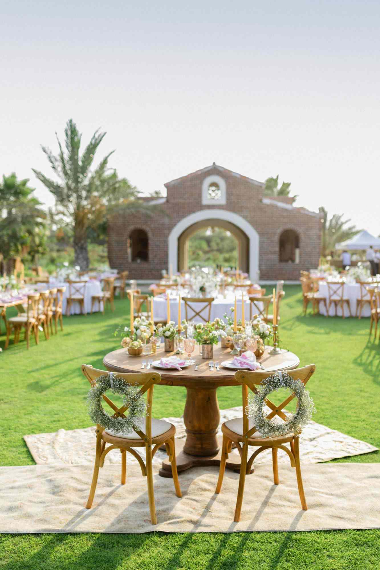 brittany craig wedding sweetheart and dining tables