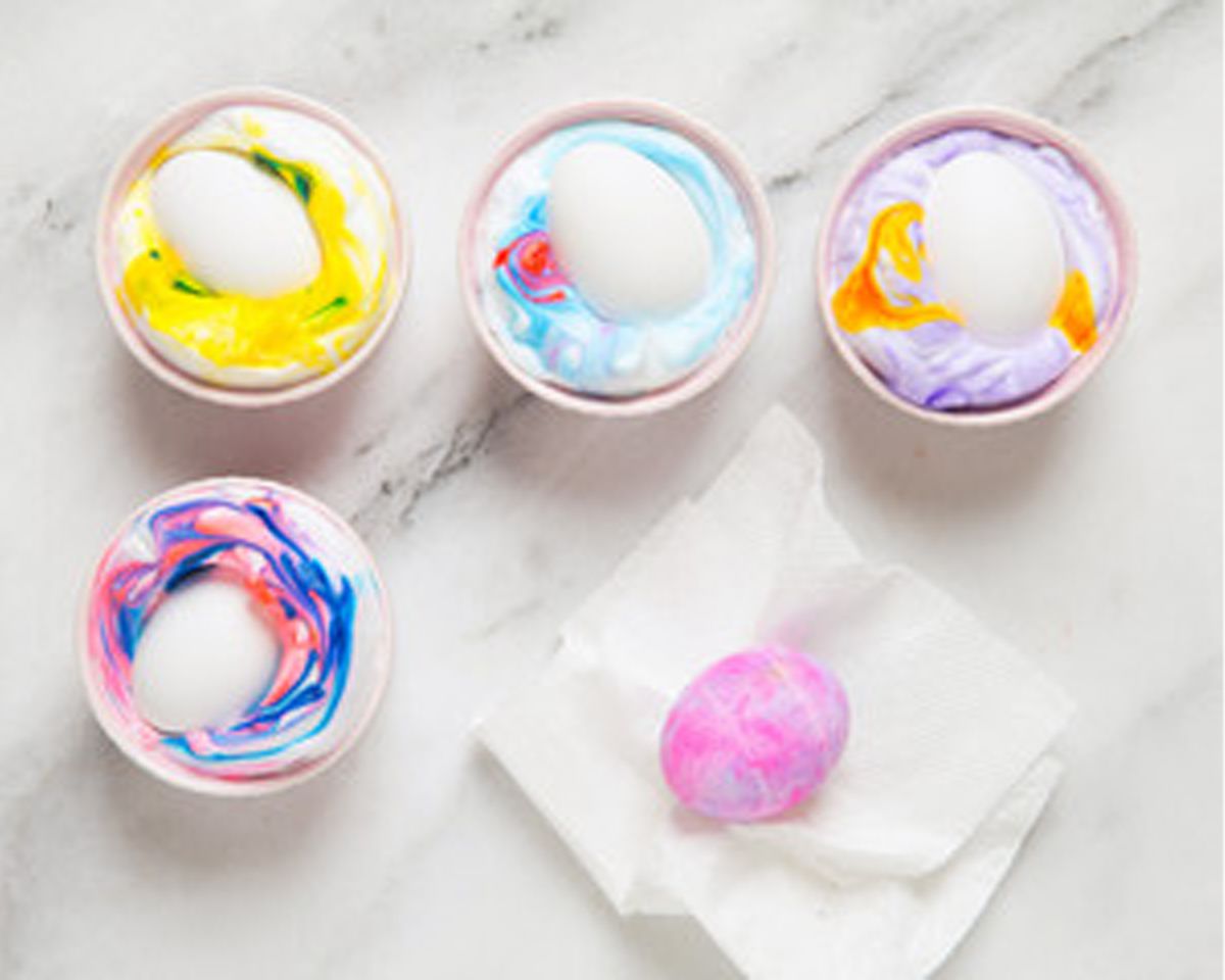 dyed easter eggs shaving cream step 4