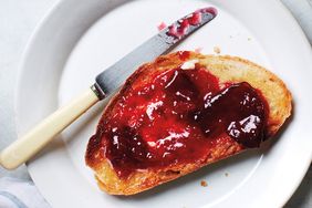plum-jam-300-d111614-0915.jpg