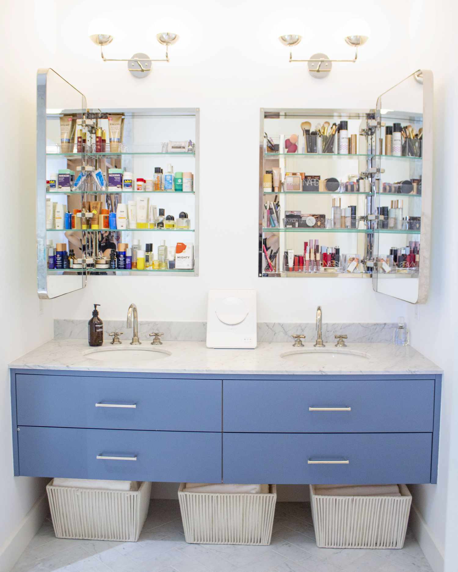 Storage behind mirrors