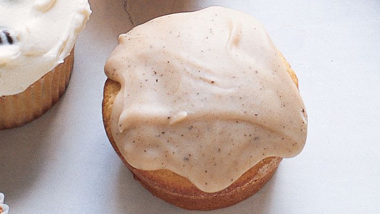 Brown-Sugar Pound Cupcakes with Brown-Butter Glaze 