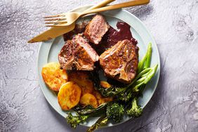 Pepper-Crusted Lamb with Roasted Vegetables 