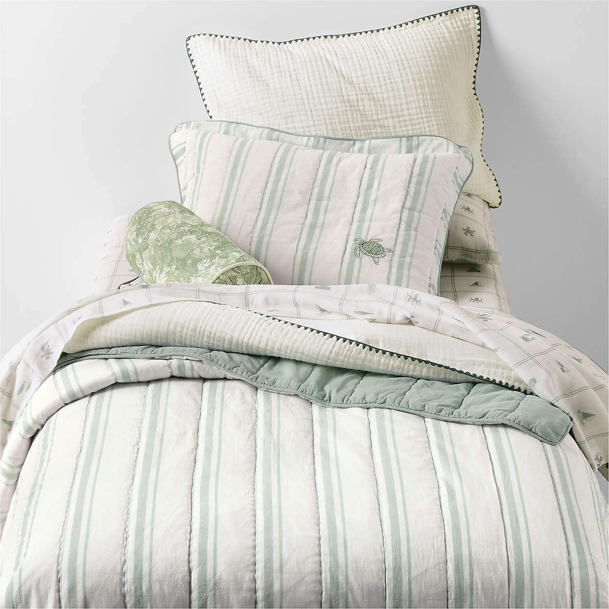green striped bedding