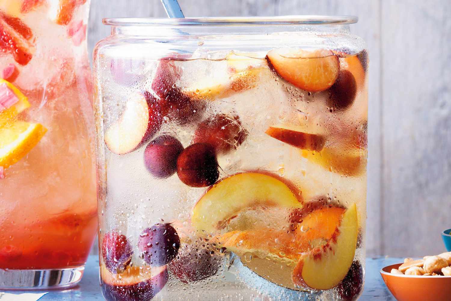 iced fruit sangria
