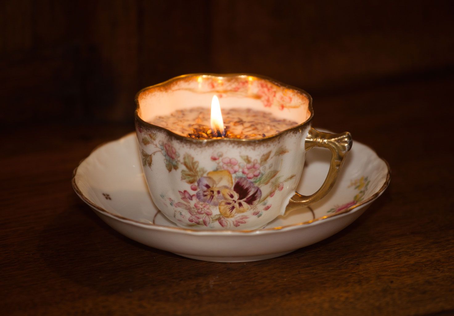 Teacup candle