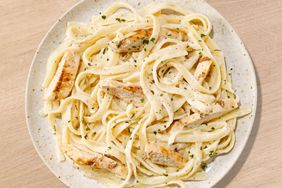 chicken fettuccine alfredo