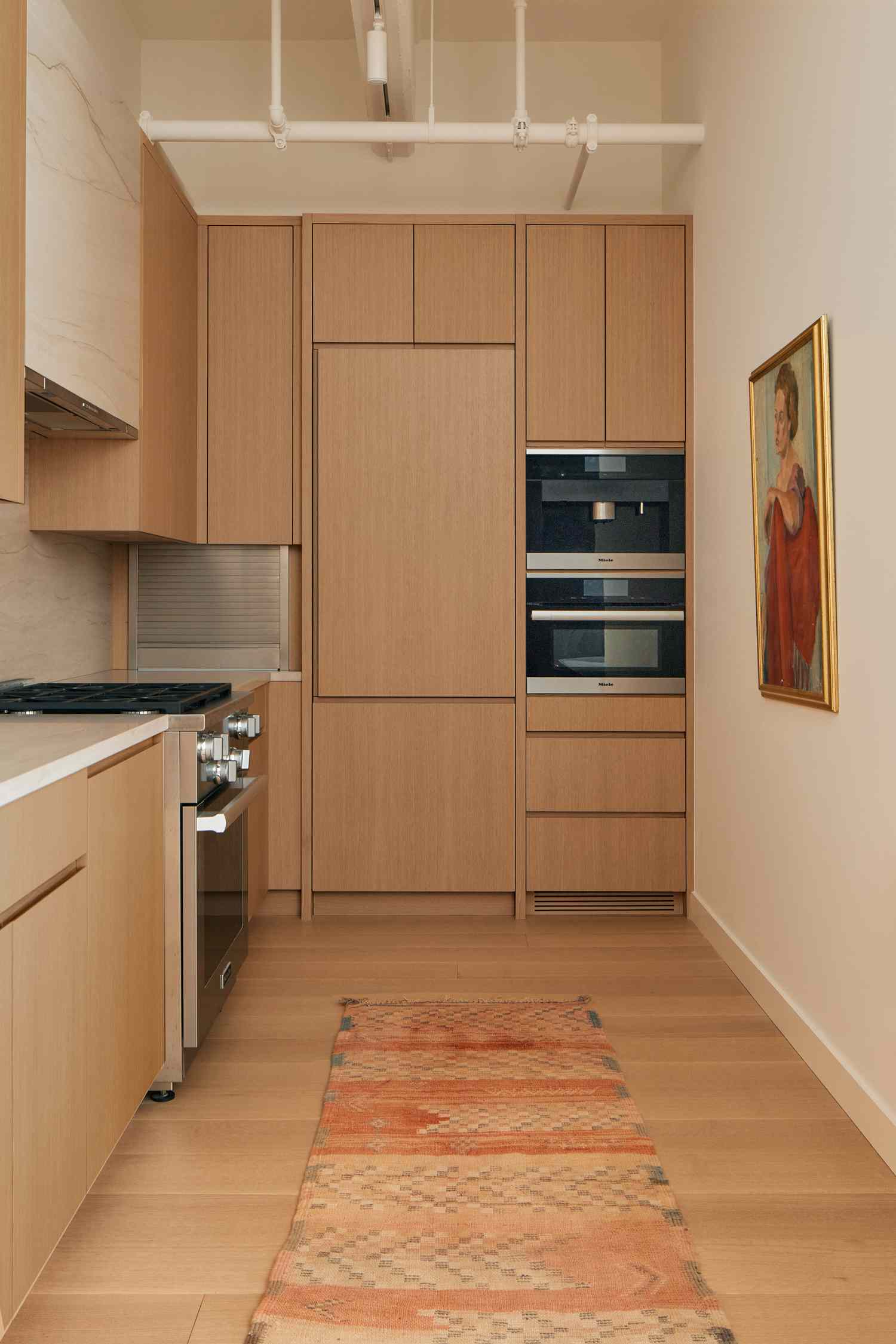 Use Light Colored Wood