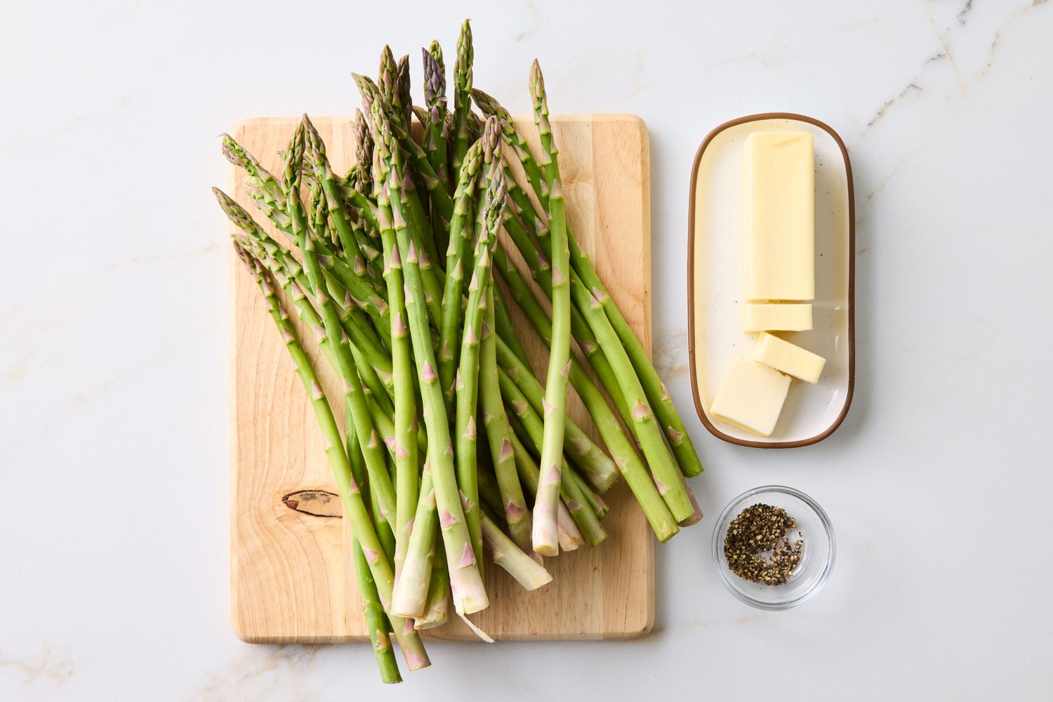 Boiled asparagus 