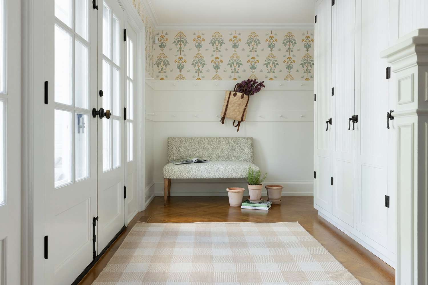 mudroom corner idea