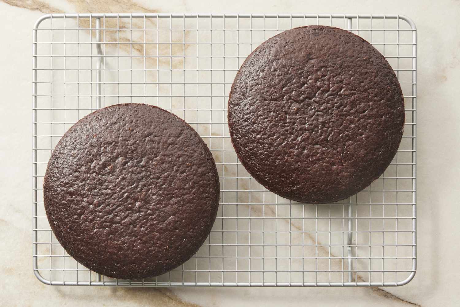 Cakes cooling on wire racks