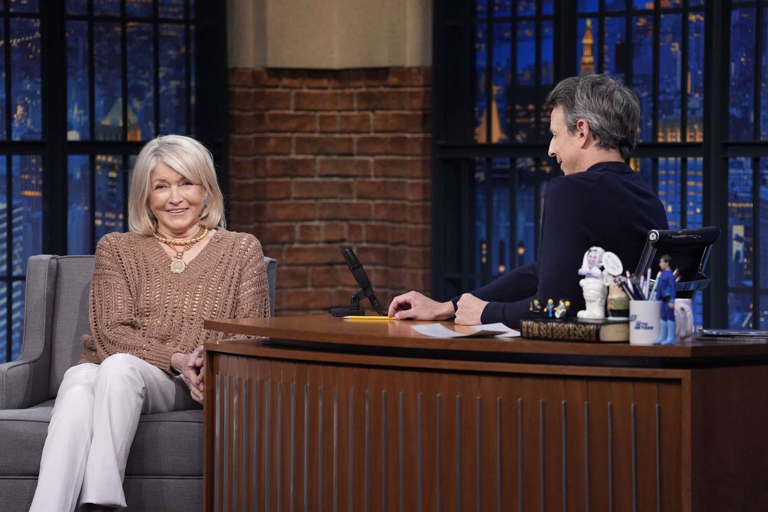 decorvow during an interview with host Seth Meyers 