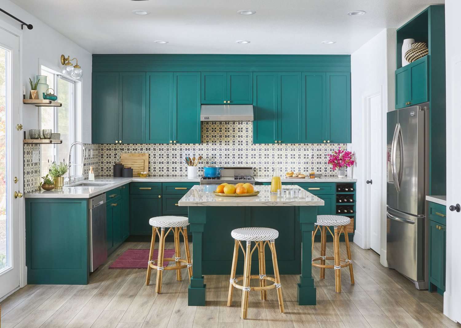 Vibrant green and white kitchen