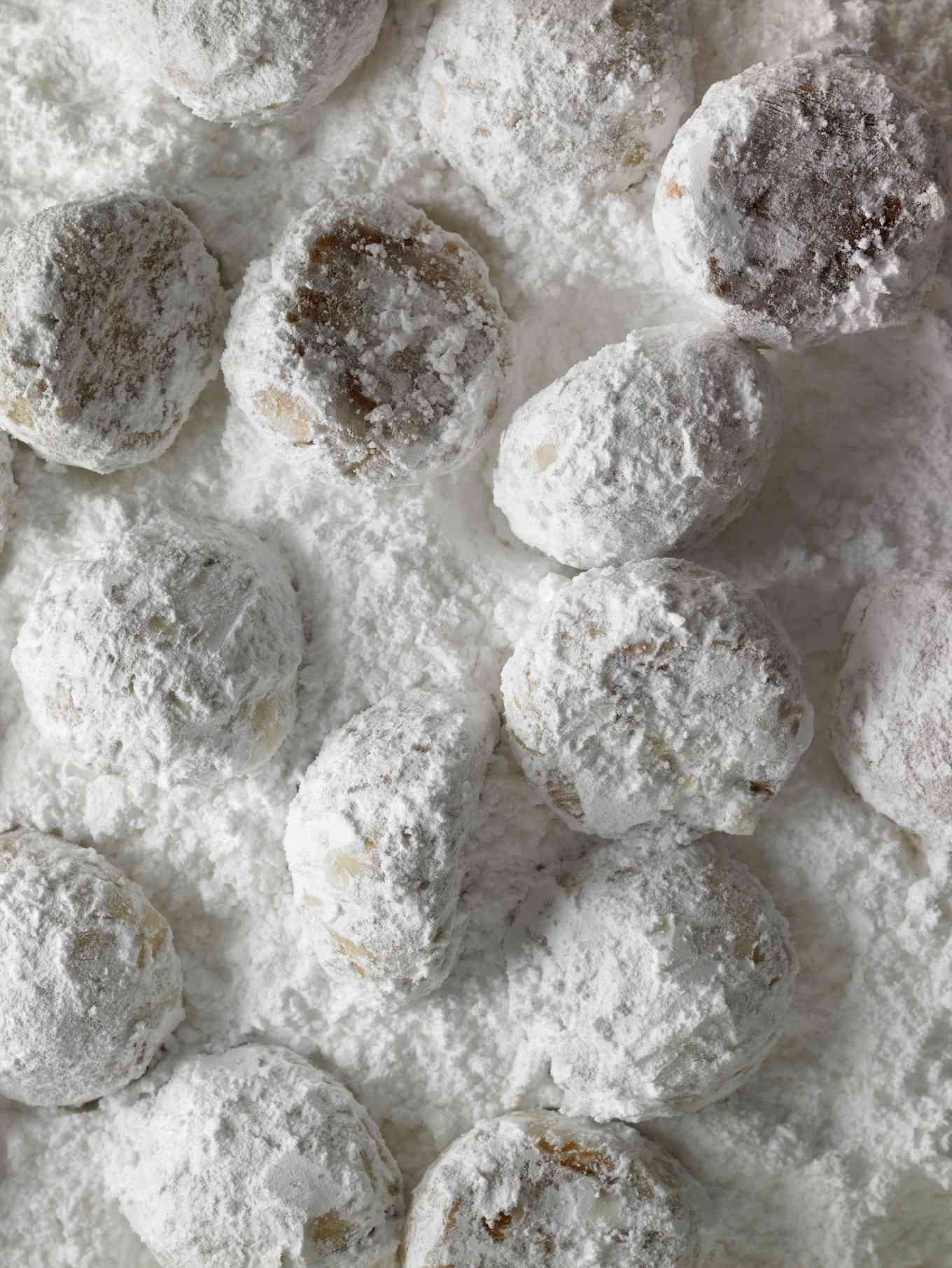 holiday handbook 2011 noel nut