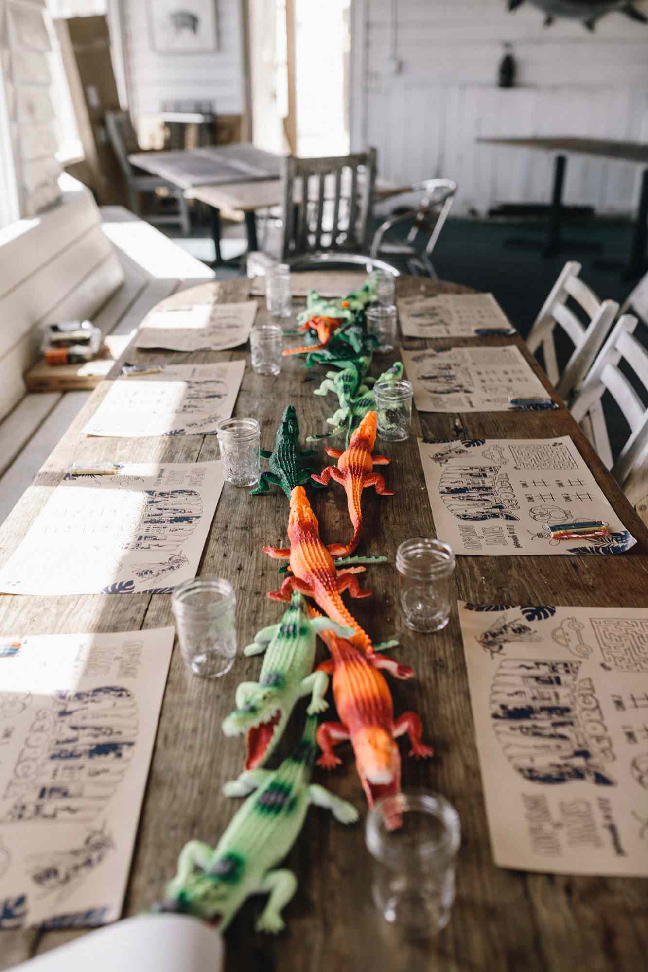 kids entertainment ideas interactive dinosaur centerpieces