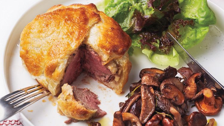 beef-wellington-0471-d111547.jpg