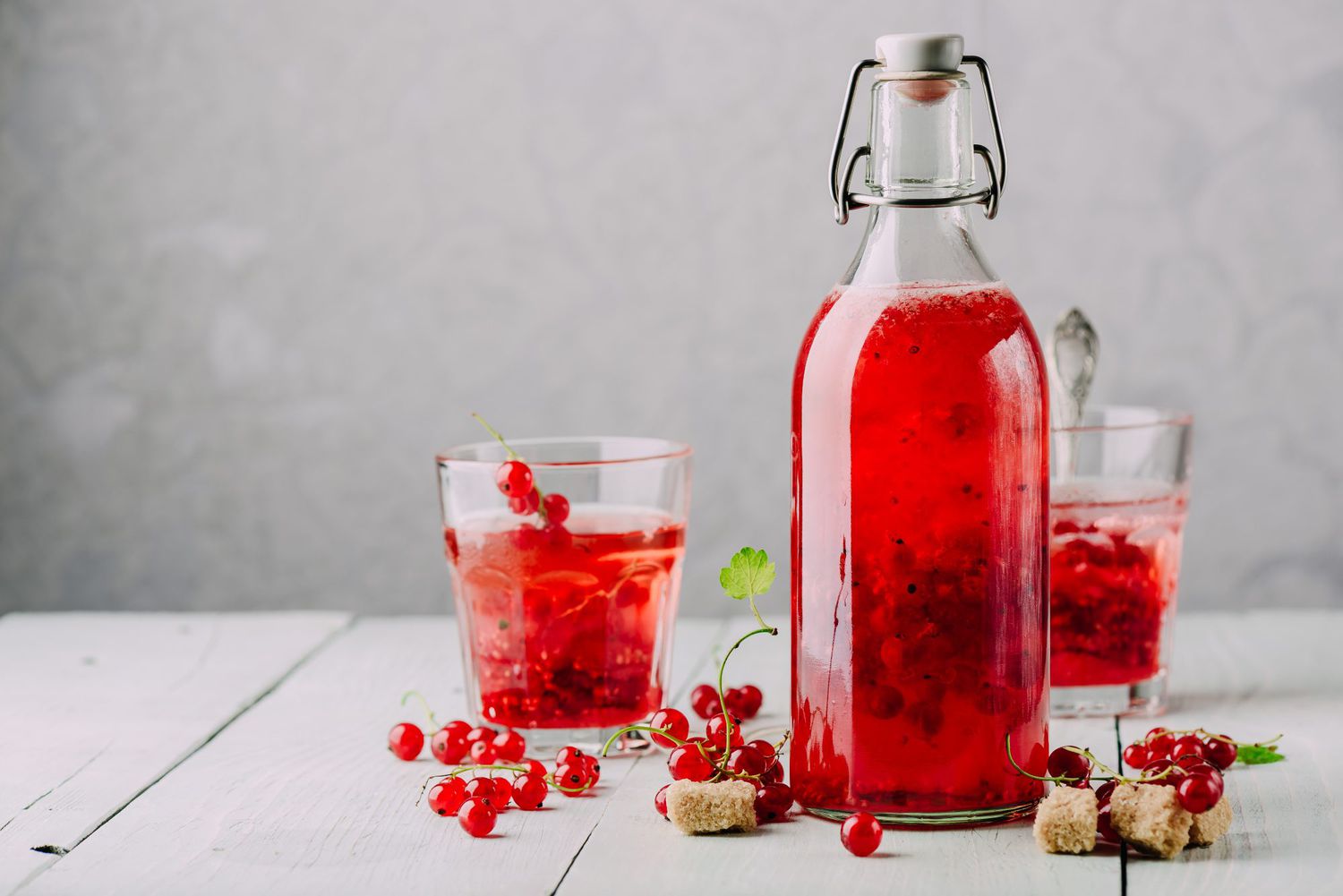 infused-simple-syrup-getty-0323