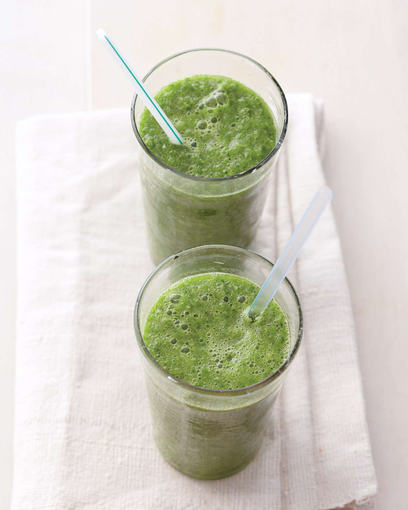 green-machine-smootie-mbd108052.jpg